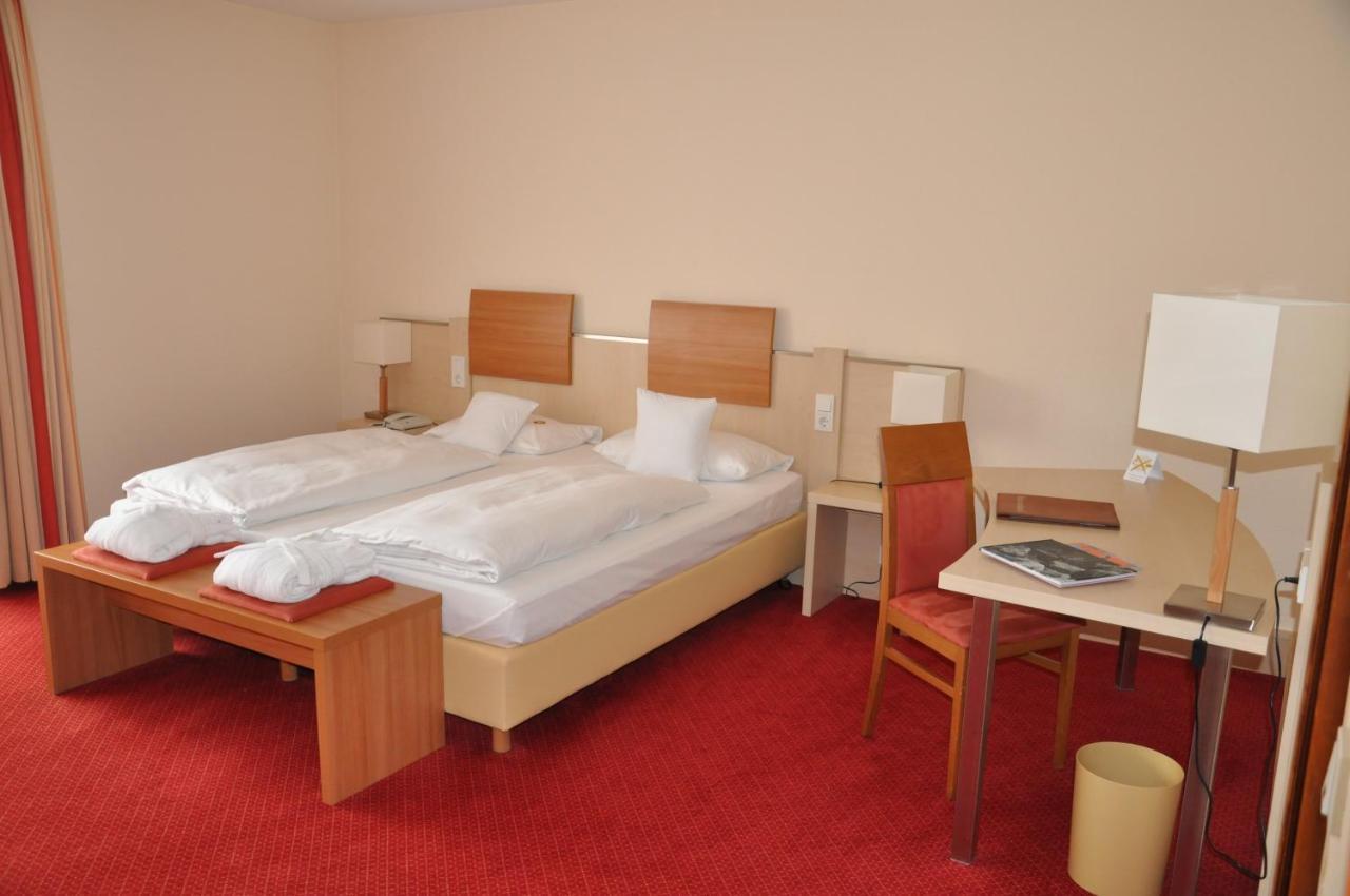 Hotel Am Kurpark Bad Hersfeld Exterior photo