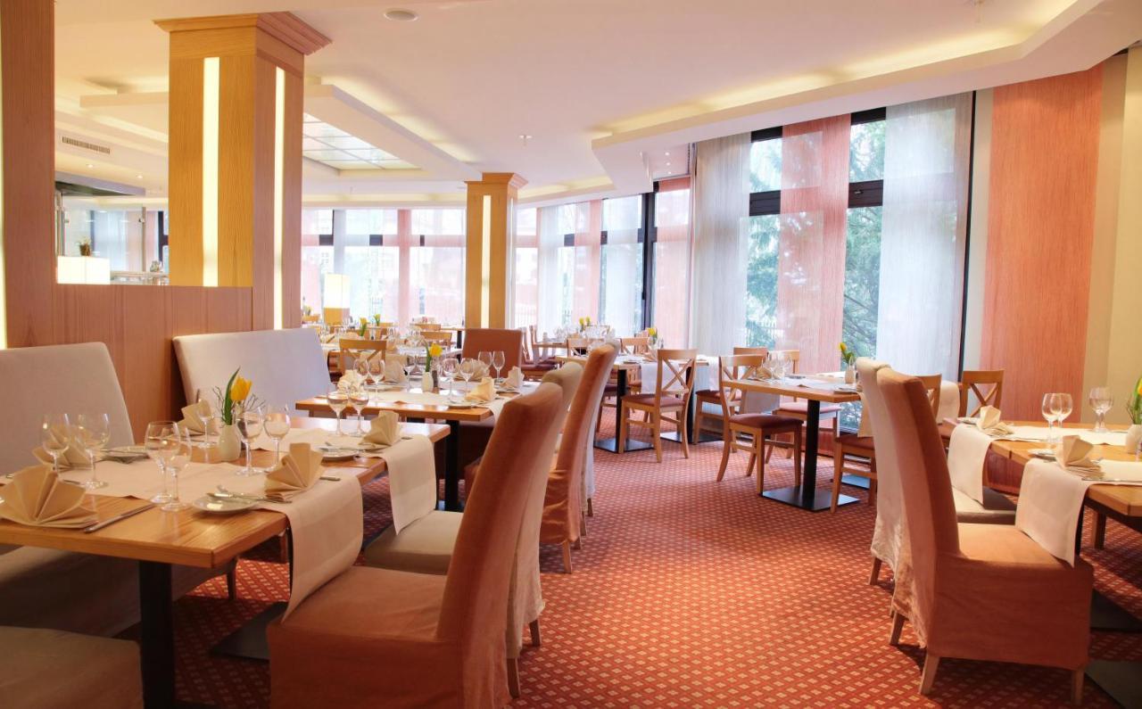 Hotel Am Kurpark Bad Hersfeld Exterior photo